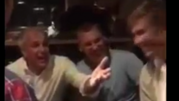 Internete pasklido vaizdai iš vakarėlio, kuriame dalyvavo Šaras ir Obradovičius (VIDEO)